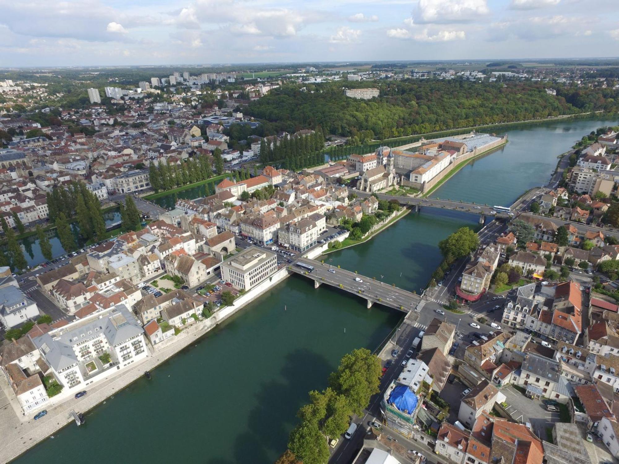 Le Panoramique - Centre-Ville Melun Extérieur photo